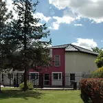 Maksym Homestay *