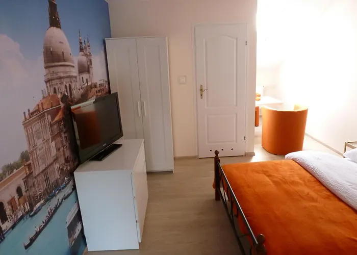 홈스테이 Maksym 우스트론